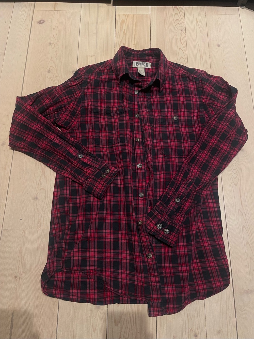Duluth Trading Co Red and Black Plaid Button-Down Shirt